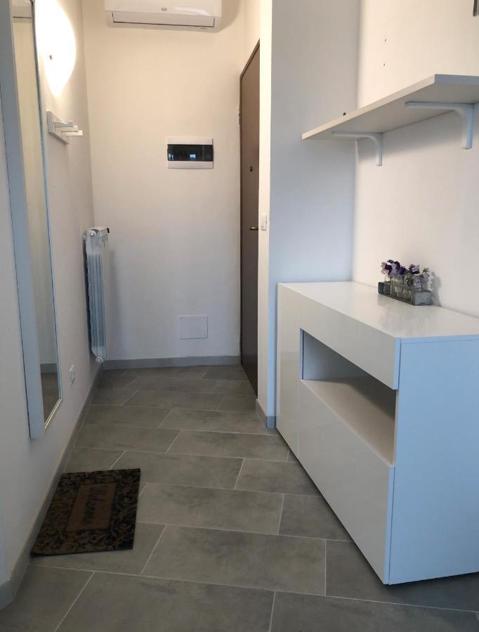 Апартаменти Peschieraview Flat X4 Песк'єра-дель-Гарда Екстер'єр фото